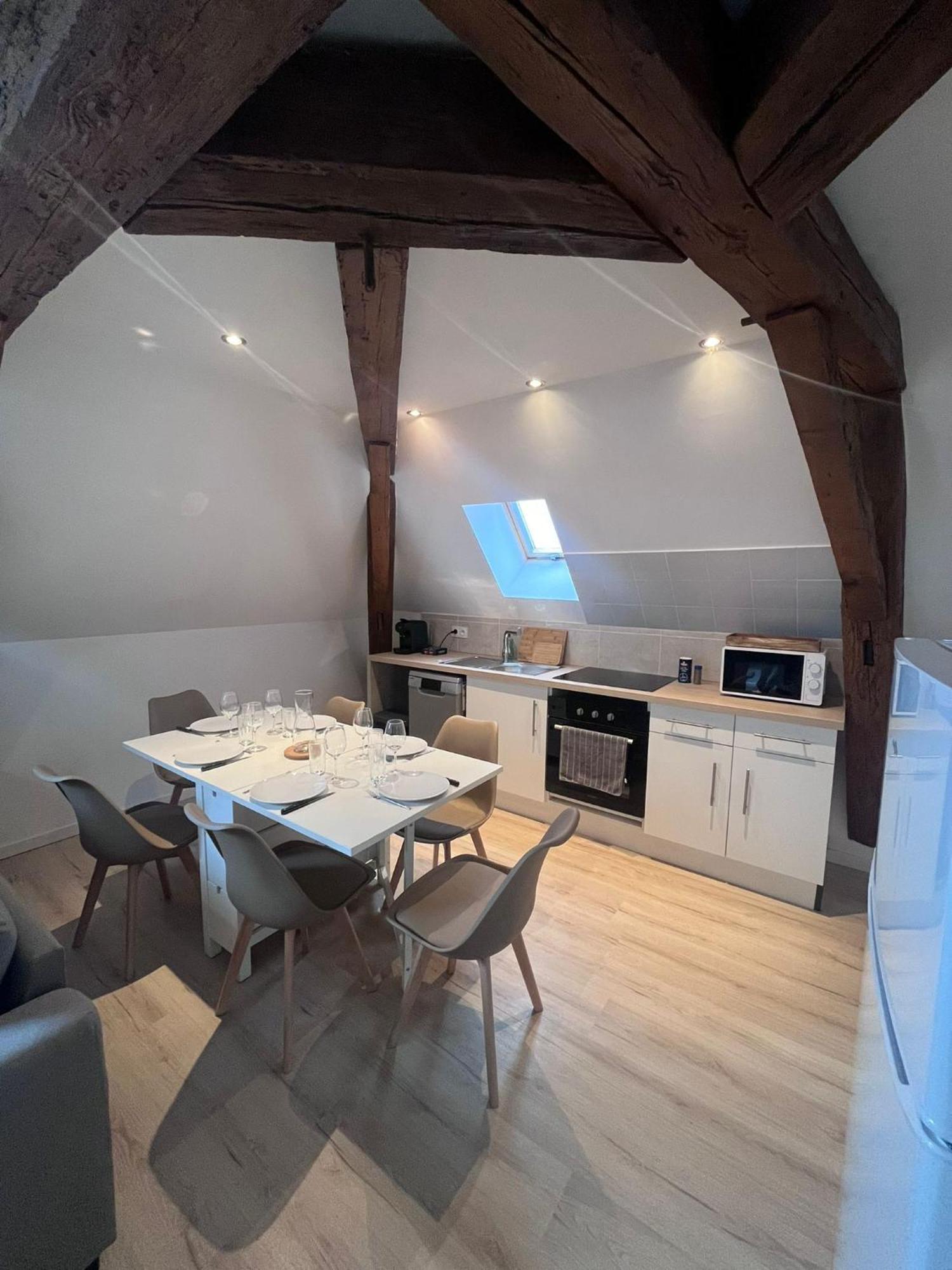 L'Evasion Urbaine - Parking Gratuit - Entree Autonome - Wifi Apartman Châtellerault Kültér fotó